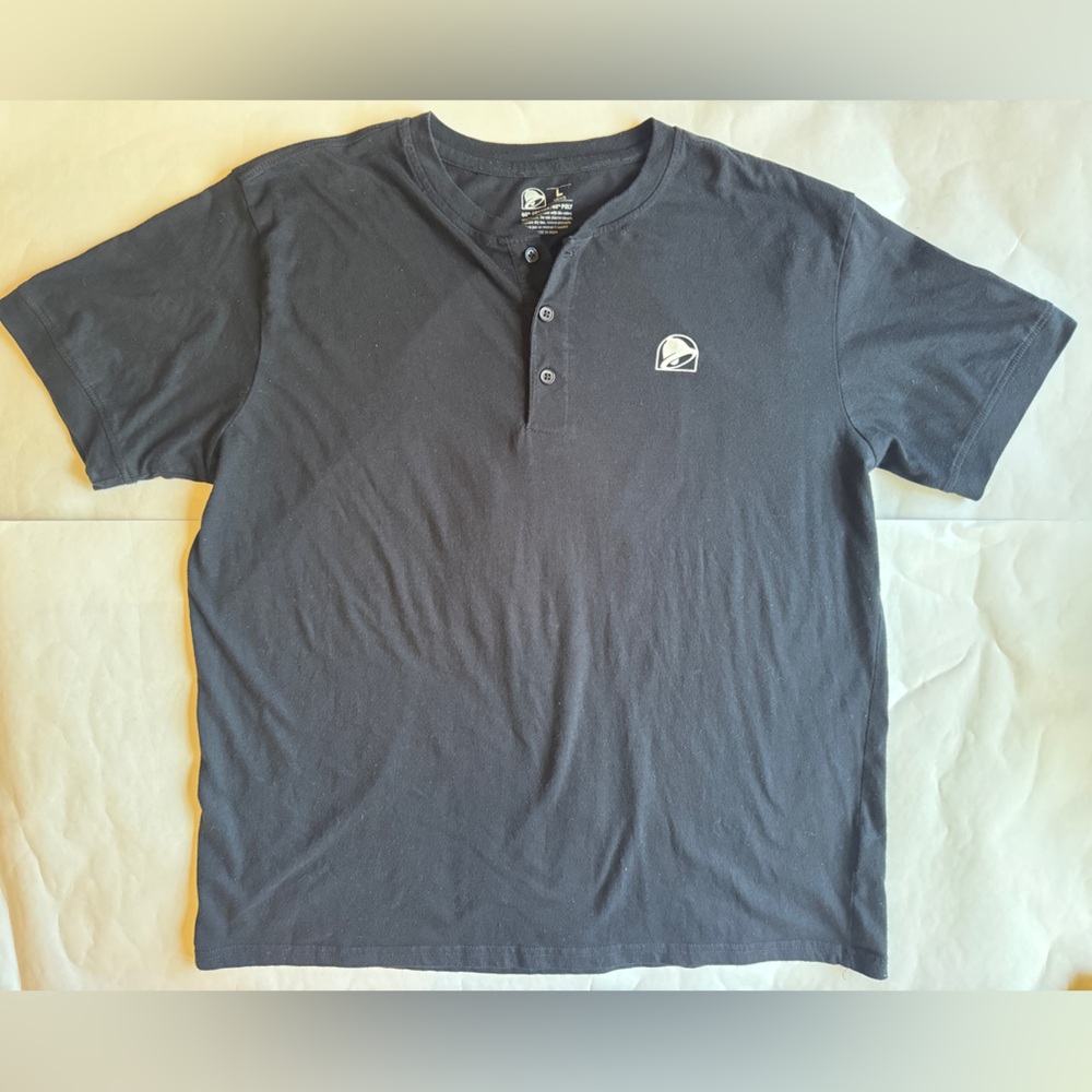Taco Bell Black Short Sleeve Henley Tee Shirt